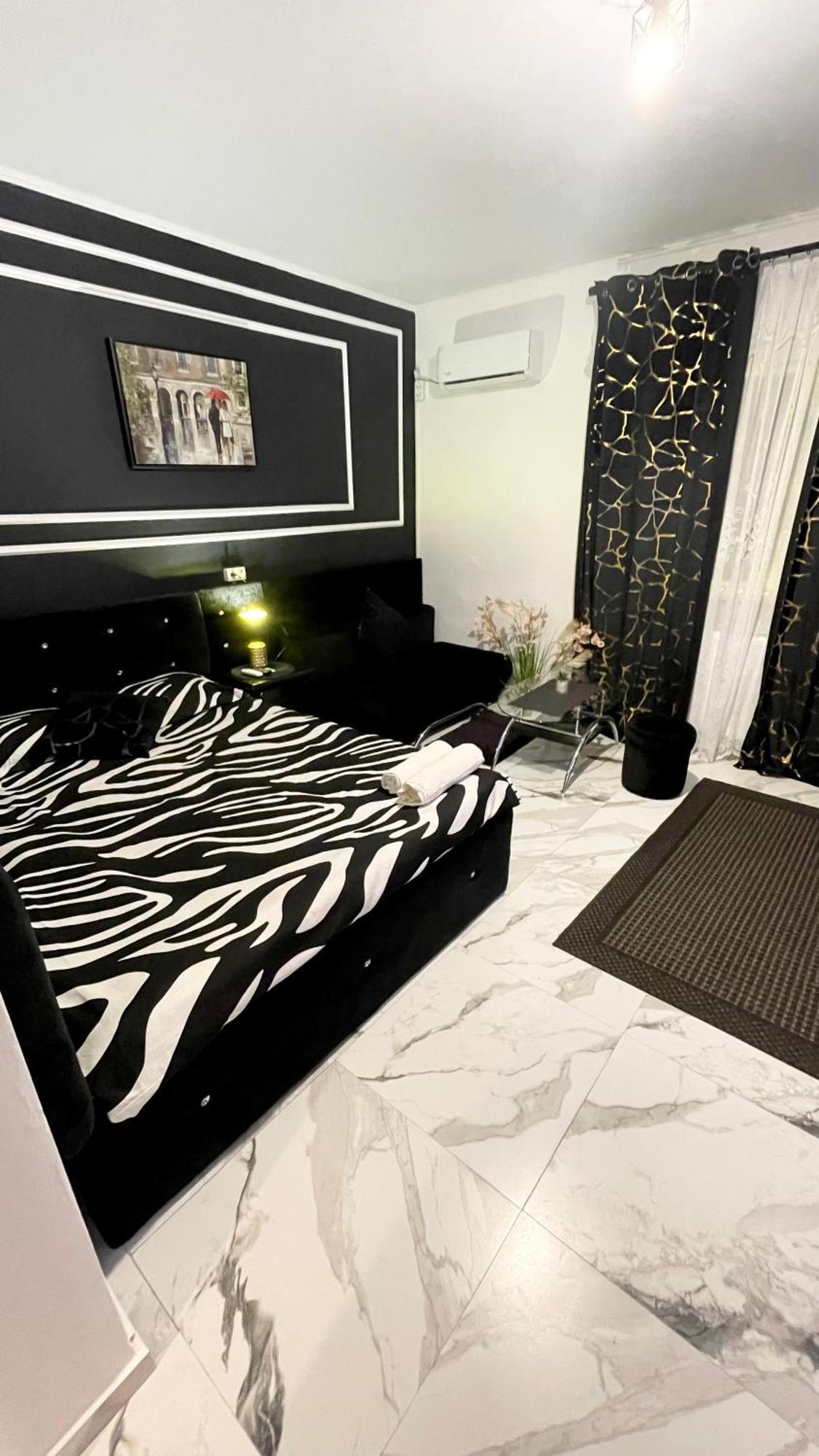 Vila Cris Apartments Navodari Dış mekan fotoğraf
